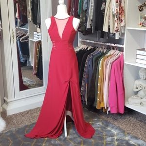 Red evening/prom gown